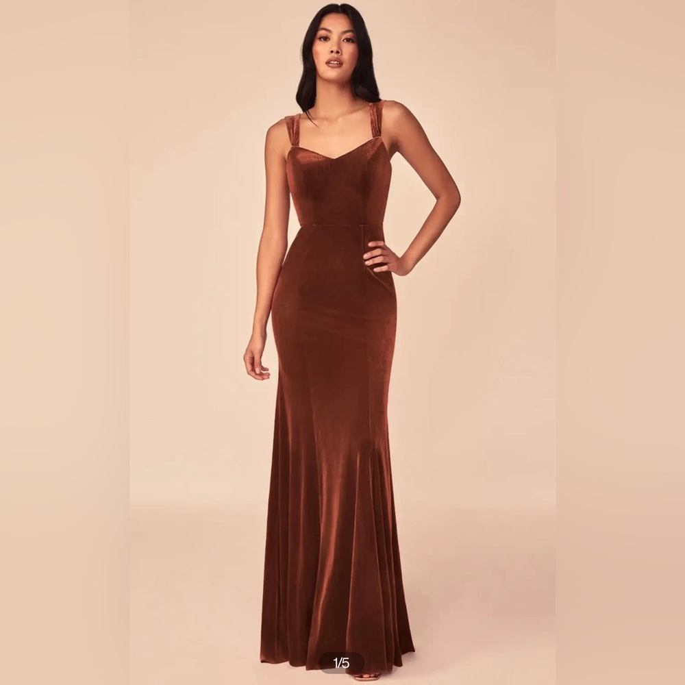 Azazie Lanessa Terracotta Velvet bridesmaid dress size 6 Mermaid V-neck formal